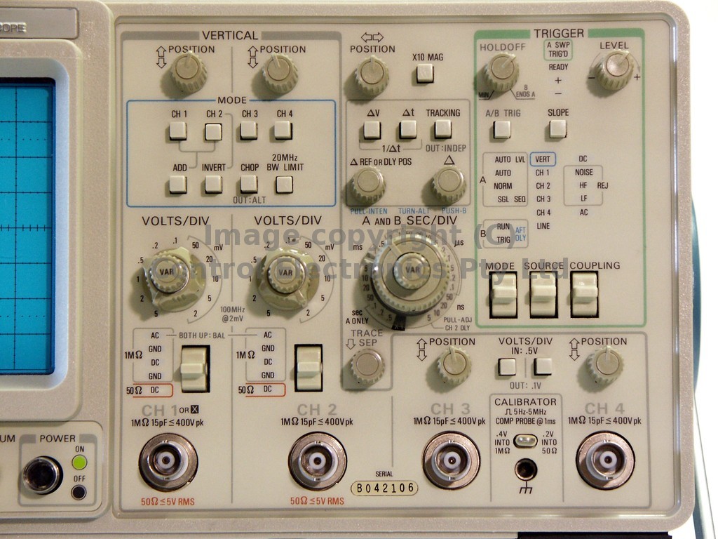 Tektronix 2465 controls